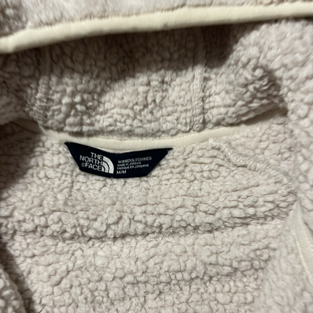 Tan Women’s North face fleece zip up - Picture 2 of 8